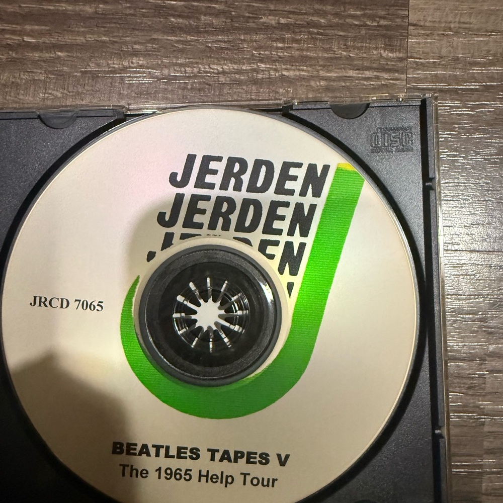 Beatles Tapes V: The 1965 Help Tour CD - Picture 4 of 5